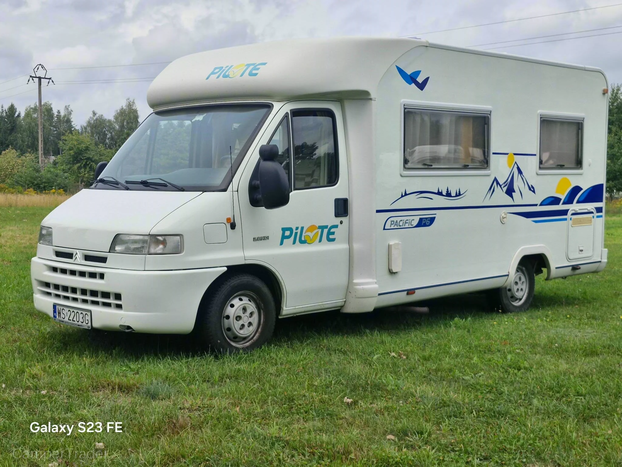 2001 Pilote — zdjęcie 1 z 9