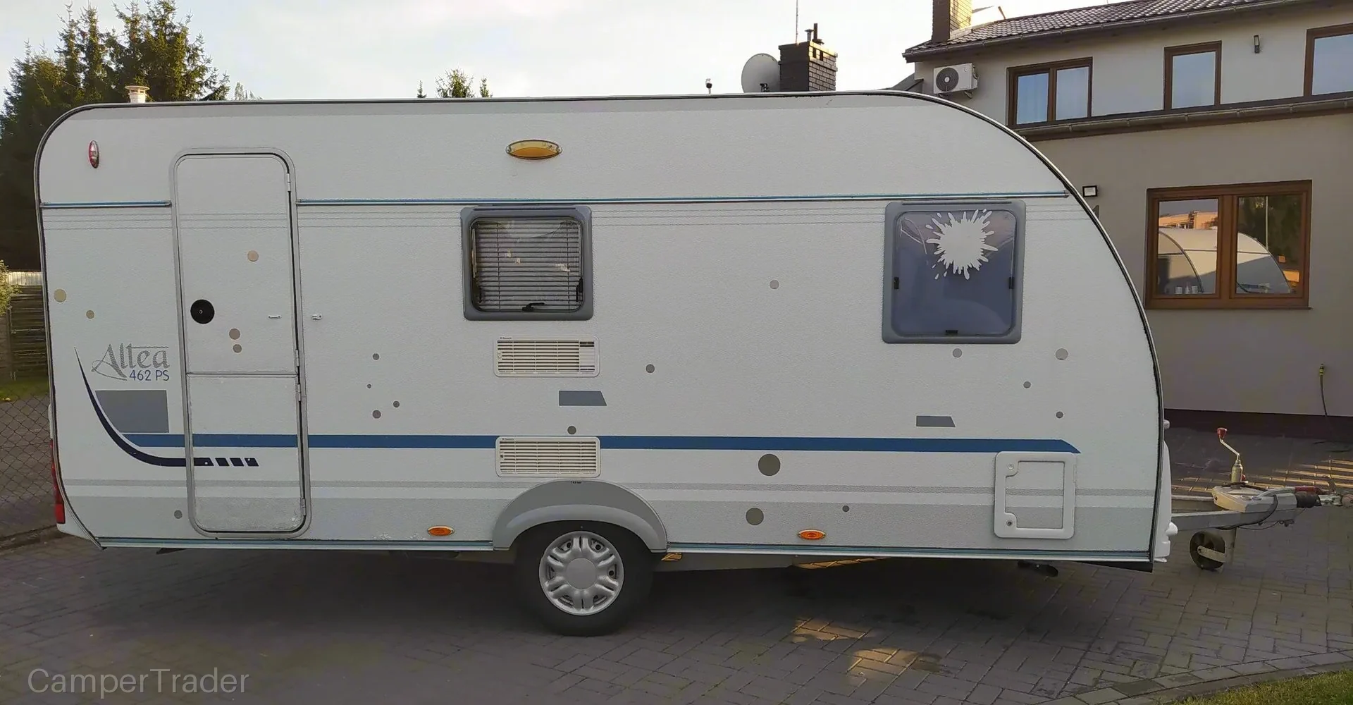 2010 Adria — zdjęcie 1 z 20