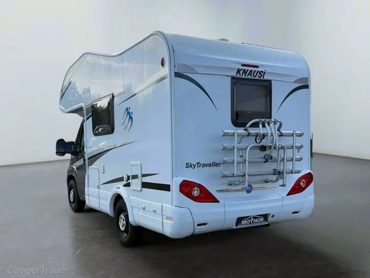 Kamper 6 osobowy Challenger V114 Start Edition 2012