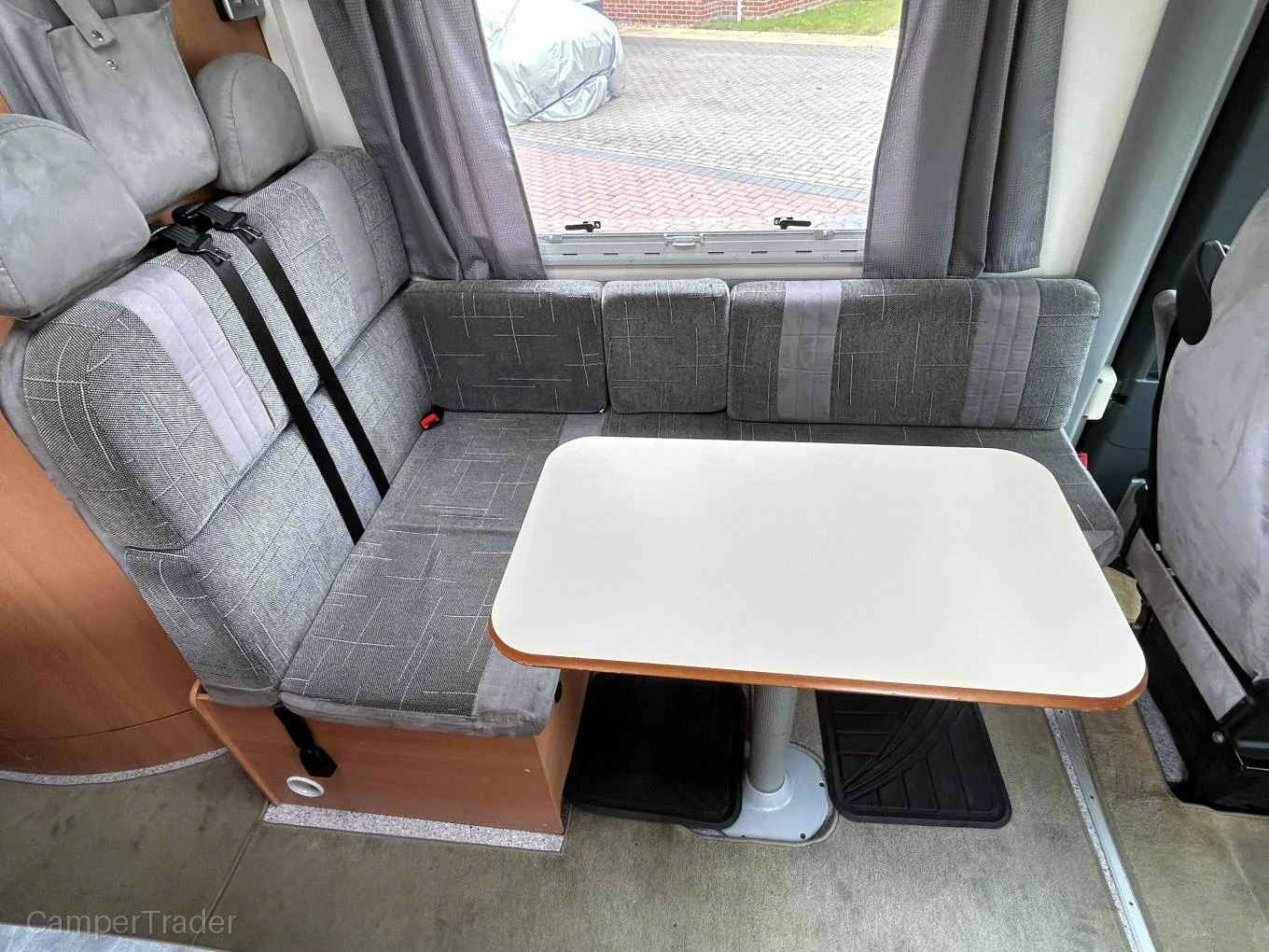 Knaus Sun Liner 658LG 2004r