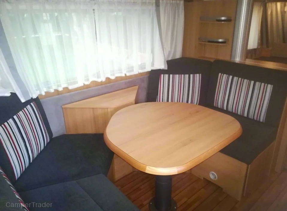 Przyczepa 6 osobowa Knaus Sudwind 550FSK 2010r