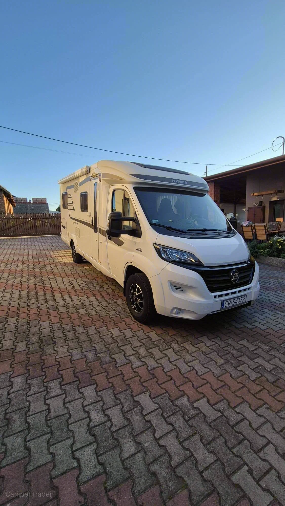 2015 Hymer Exsis-t 588 — zdjęcie 1 z 6
