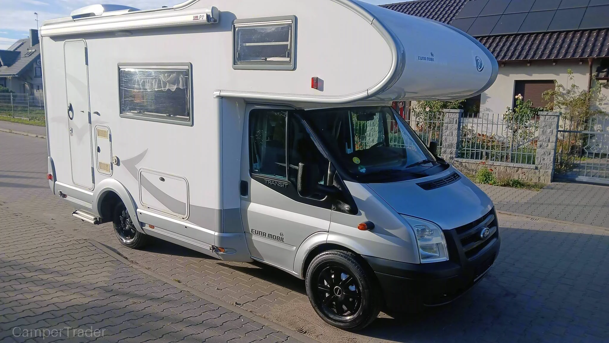 2011 Eura Mobil — zdjęcie 1 z 15
